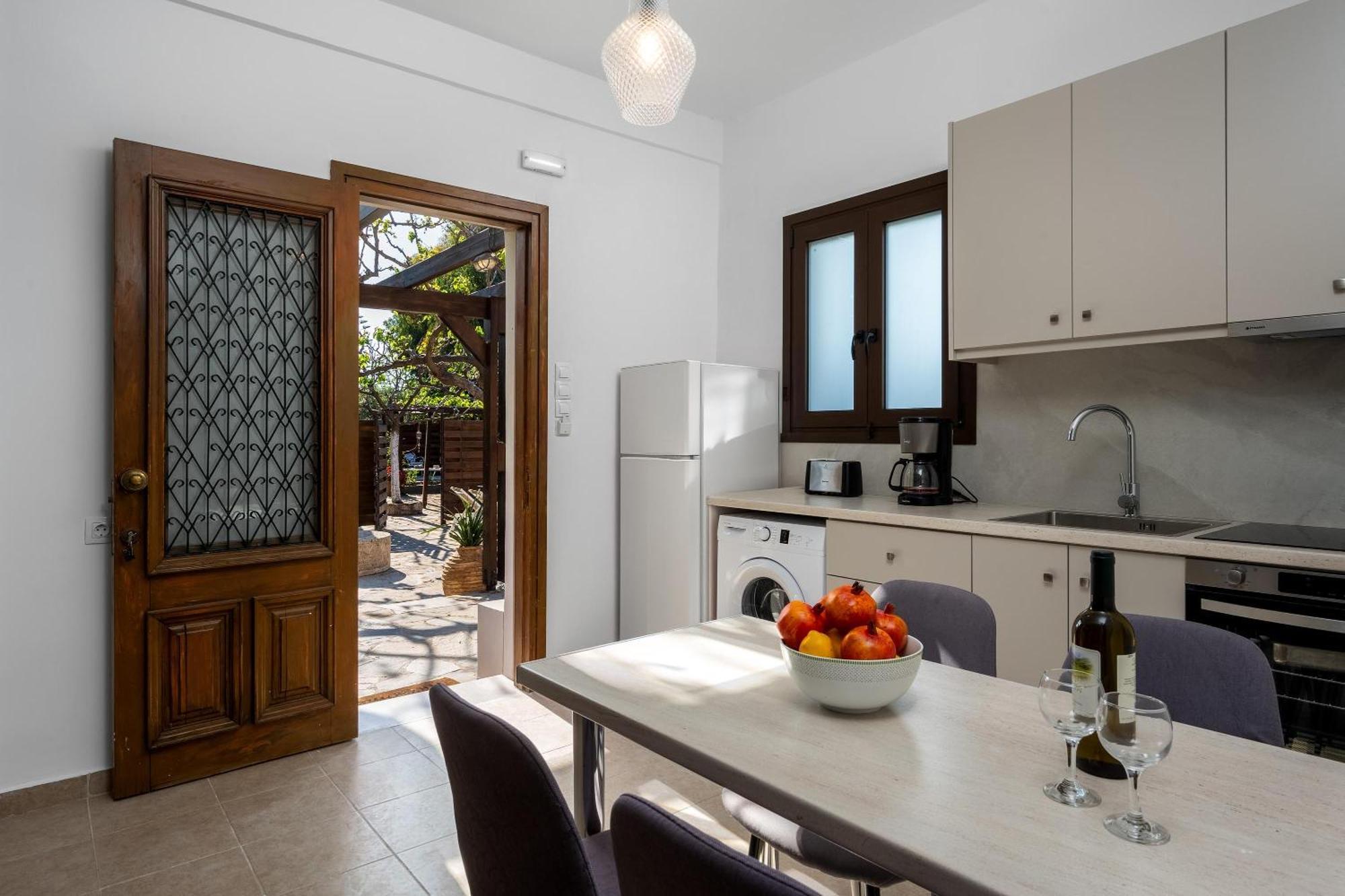 Ariadni Apartment