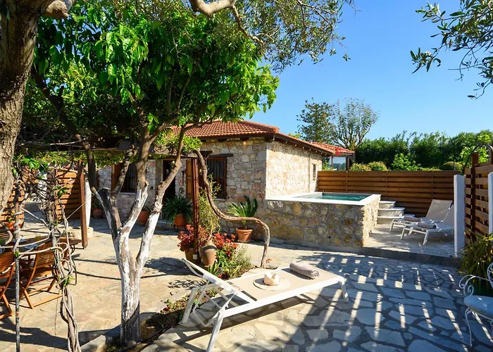 Ariadni Apartments